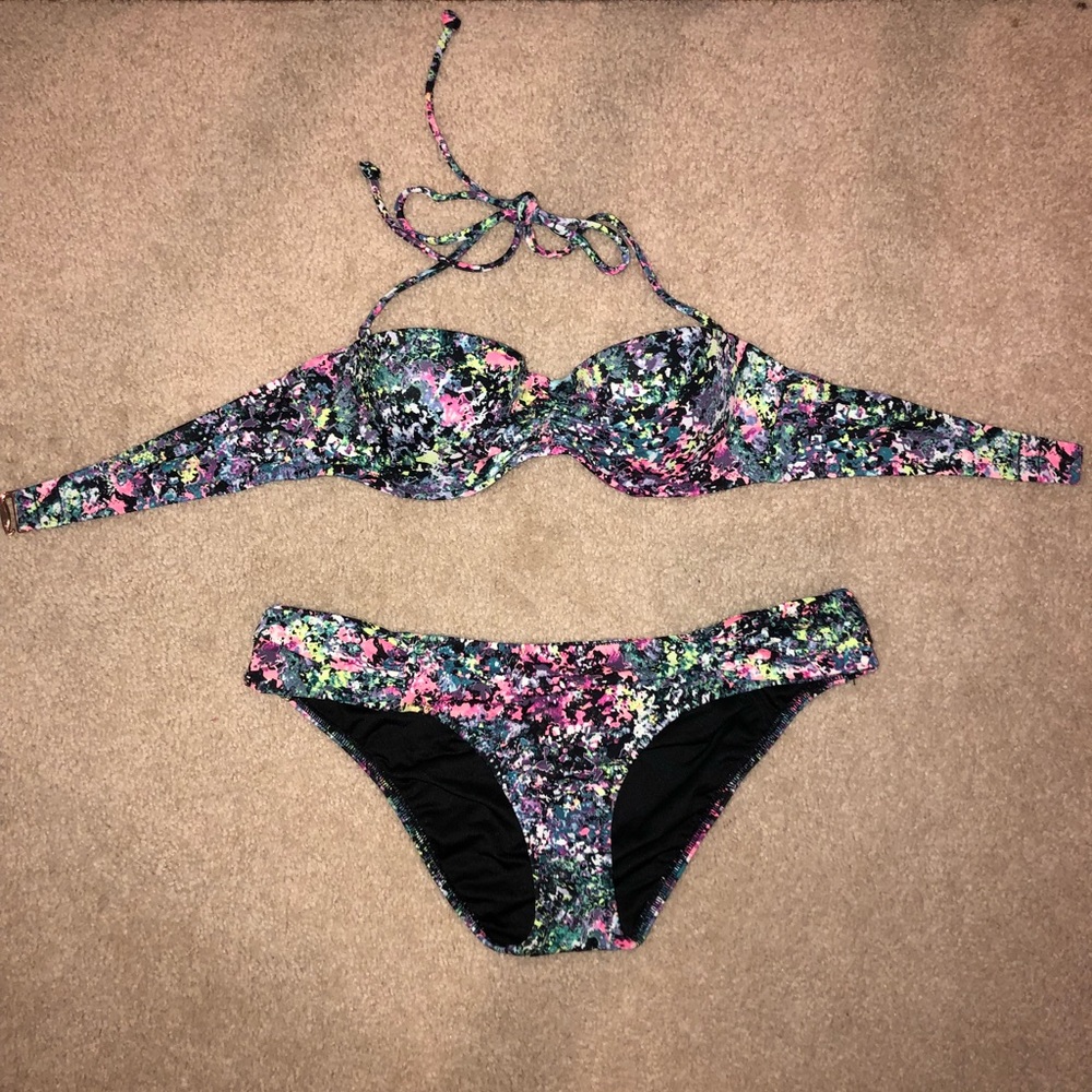 Victoria’s Secret Swim Set